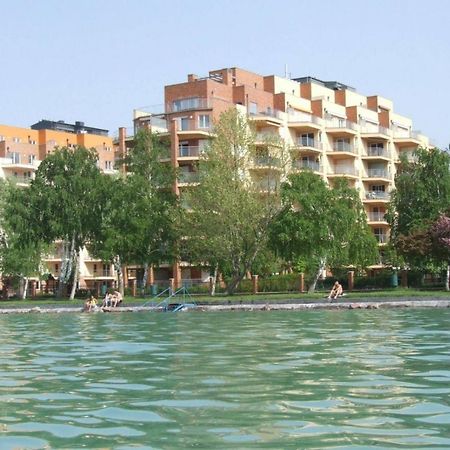 Galeriusbeach Deluxe Apartment Siofok Exterior photo